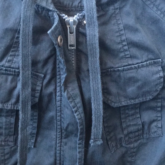 Converse Women’s Jacket - Picture 8 of 9